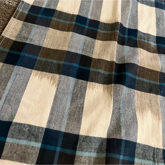 Vans Flannel - Picture 2 of 9